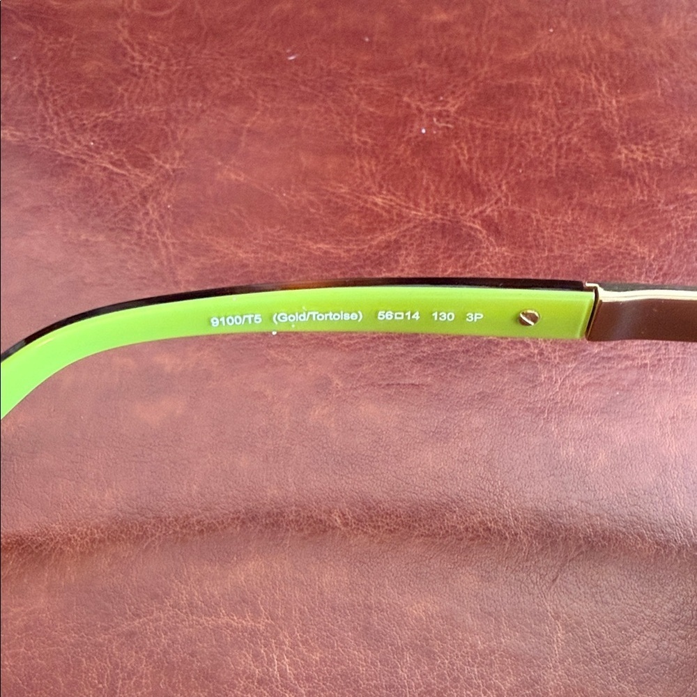 Coach Women's Sunglasses Caroline 0HC7012 910211 56mm - Picture 3 of 4